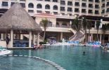 Swim up bar and Pool