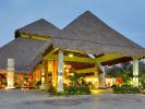 Grand-Palladium-White-Sand-Riviera-Entrance.jpg