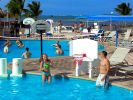 Fichero: aquamarina-beach-hotel-water.jpg
Tamaño: 28KB
Dimensiones: 400x300
Fecha de alta: 26 de Sep de 2008 aquamarina-beach-hotel-water.jpg