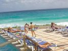 beach-paradise-hotetur-asoleadero.jpg