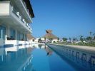 Filename=blue-bay-grand-esmeralda-suite-1habitacion-gv.jpg
Filesize=19KB
Dimensions=400x300
Date added=Dec 01, 2008 blue-bay-grand-esmeralda-suite-1habitacion-gv.jpg