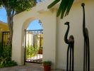 Filename=suites-918-entrance.jpg
Filesize=31KB
Dimensions=400x300
Date added=Oct 15, 2008 suites-918-entrance.jpg