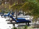 villas-delfines-camastros.jpg